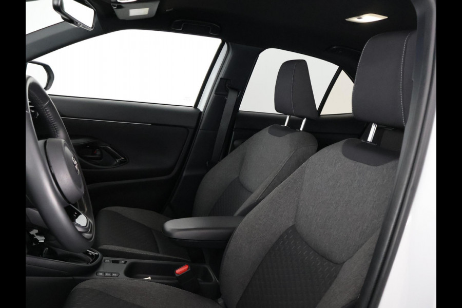 Toyota Yaris Cross 1.5 Hybrid 115 Dynamic Luxury | Stuur-& Stoelverwarming | Apple Carplay & AndroidAUTO | Camera