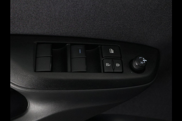 Toyota Yaris Cross 1.5 Hybrid 115 Dynamic | Stuur- & Stoelverwarming | Apple Carplay & AndroidAUTO | Camera