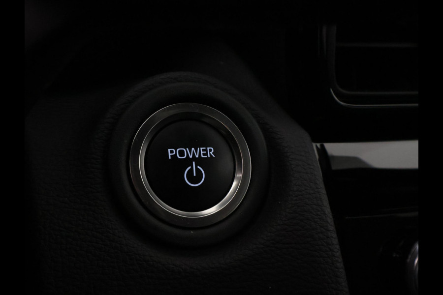 Toyota Yaris Cross 1.5 Hybrid 115 Dynamic | Stuur- & Stoelverwarming | Parkeersensoren | Dodehoek detectie | Apple Carplay & AndroidAUTO | Camera