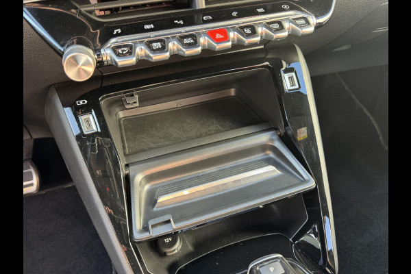 Peugeot e-208 EV GT 50 kWh | 3 fase | Camera | Prijs is rijklaar