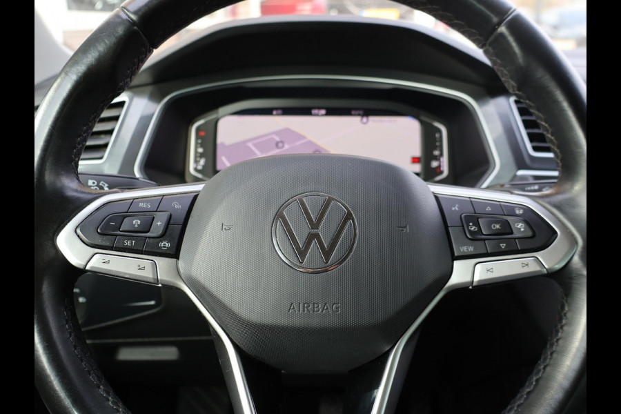Volkswagen Tiguan 2.0 TDI DSG + VIRTUAL COCKPIT | WEGKL. TREKHAAK | CAMERA | STUUR/STOELVERW. | CARPLAY