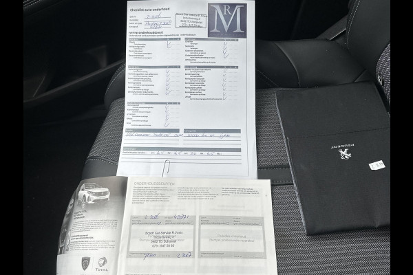 Peugeot 3008 1.6 HYbrid 225 Allure Pack Business PHEV PLUG-IN HYBRIDE | RIJKLAAR! | ONDERHOUD GEHAD BIJ BINNENKOMST | DODEHOEKSENSOR | ACHTERUITRIJCAMERA | STANDKACHEL | INCL. 12 MND BOVAG GARANTIE