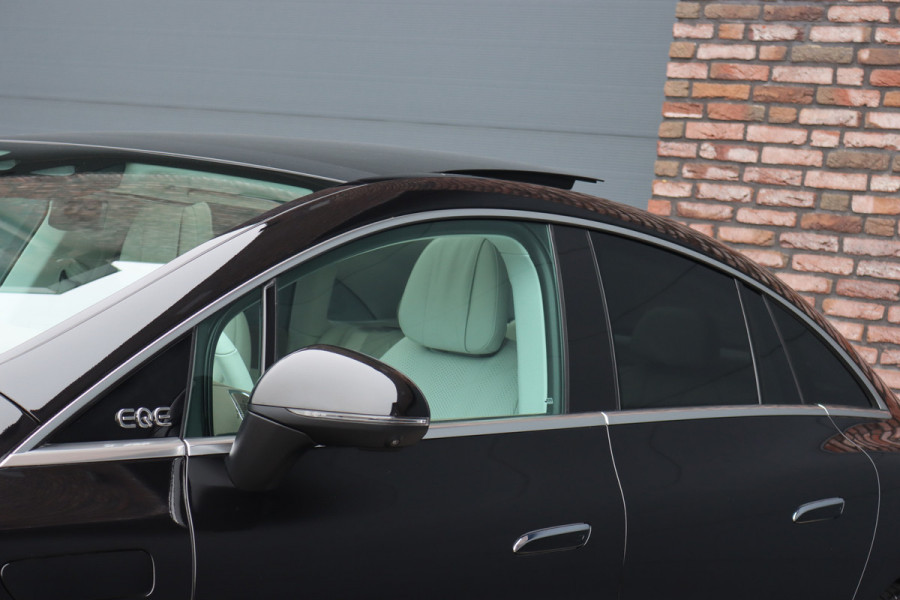 Mercedes-Benz EQE 300 Business Solution Premium 90 kWh | Luchtvering | Distronic+ | Panoramadak | Massage | Burmester | Digital Light | Surround Camera | Augmented Reality | Leder |  Stoelventilatie | Verwarmd Stuurwiel |