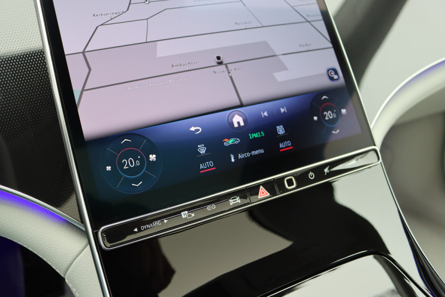 Mercedes-Benz EQE 300 Business Solution Premium 90 kWh | Luchtvering | Distronic+ | Panoramadak | Massage | Burmester | Digital Light | Surround Camera | Augmented Reality | Leder |  Stoelventilatie | Verwarmd Stuurwiel |