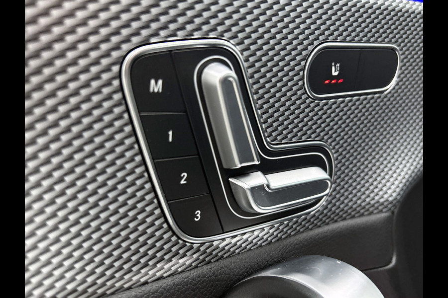 Mercedes-Benz A-Klasse 250 e Business Solution Luxury Limited (PANORAMADAK, MULTIBEAM KOPLAMP, SFEERVERLICHTING, TREKHAAK)