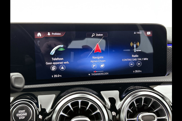 Mercedes-Benz A-Klasse 250 e Business Solution Luxury Limited (PANORAMADAK, MULTIBEAM KOPLAMP, SFEERVERLICHTING, TREKHAAK)