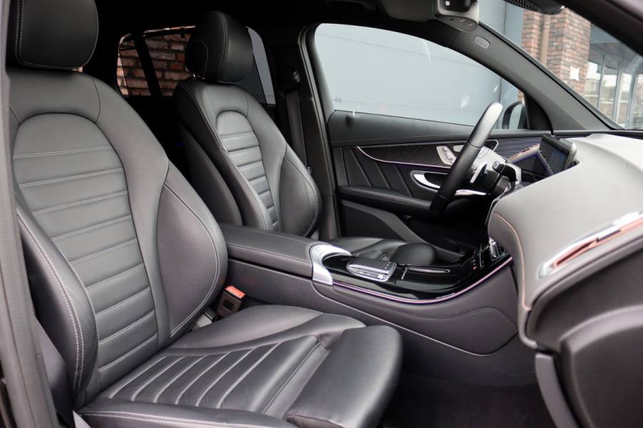 Mercedes-Benz EQC 400 4MATIC AMG Line Premium+ 80 kWh | 35.000,- ex | Distronic+ | Schuifdak | Memory | Advanced Sound System | Surround Camera | HUD | Trekhaak |
