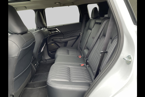 Mitsubishi Outlander 2.4 PHEV Instyle