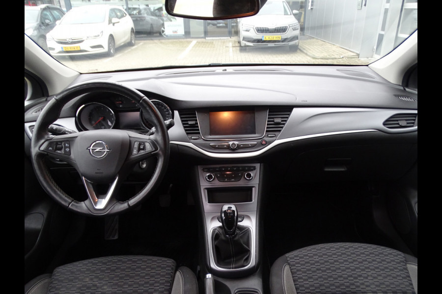 Opel Astra 1.2 Business Edition, Cruise Control, Camera, Navi, NL/NAP!