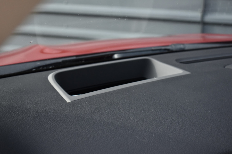 Mercedes-Benz GLA 250 4MATIC 224pk Premium Plus | Panoramadak | ACC | Memory seats | 360 Camera | Head-Up | Stoelverwarming |