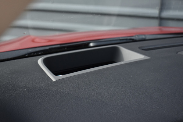 Mercedes-Benz GLA 250 4MATIC 224pk Premium Plus | Panoramadak | ACC | Memory seats | 360 Camera | Head-Up | Stoelverwarming |