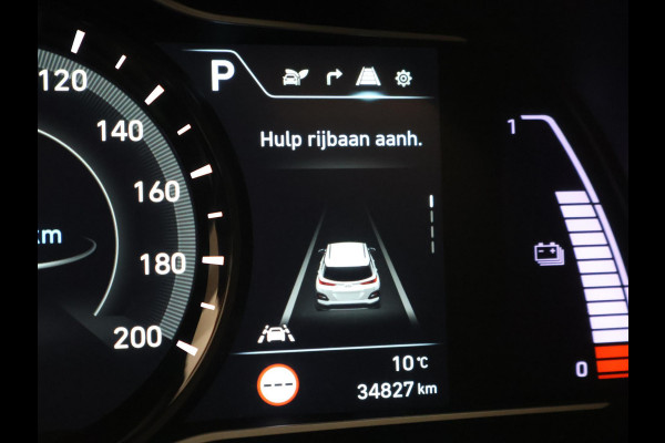 Hyundai Kona EV PREMIUM SKY 64 KWH + SCHUIFDAK | LEDER | STOELVENTILATIE | STUURVERW. | STOELVERW.