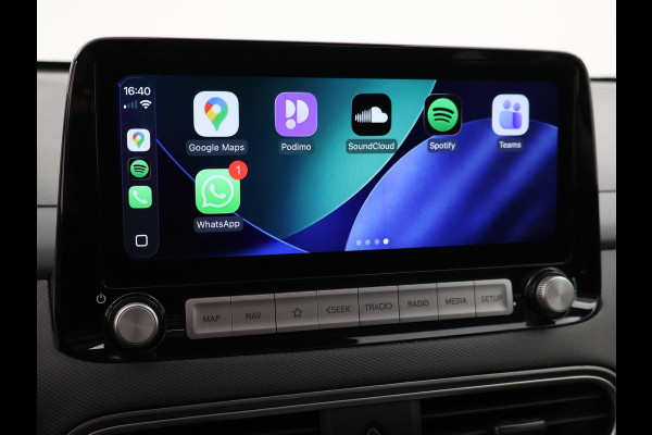 Hyundai Kona EV PREMIUM SKY 64 KWH + SCHUIFDAK | LEDER | STOELVENTILATIE | STUURVERW. | STOELVERW.