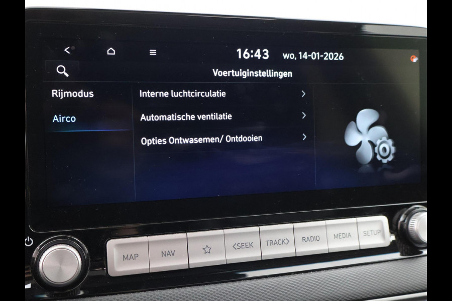 Hyundai Kona EV PREMIUM SKY 64 KWH + SCHUIFDAK | LEDER | STOELVENTILATIE | STUURVERW. | STOELVERW.