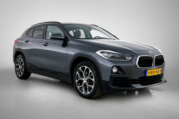 BMW X2 SDrive18i Executive Edition (GROOT-NAVIGATIE, STOELVERWARMING, CAMERA, PDC, DEALER ONDERHOUDEN, LED,