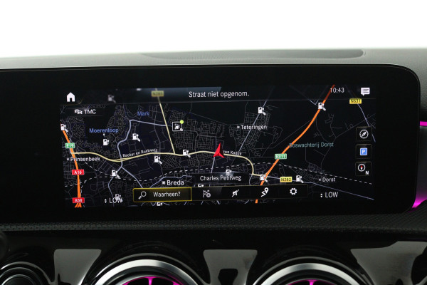 Mercedes-Benz A-Klasse 250 e Business Solution AMG Limited (STOELVERWARMING, SFEERVERLICHTING, CAMERA, NAVIGATIE, SENSOREN)