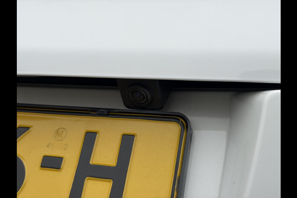 Citroën C3 1.2 PureTech S&S Shine Automaat,Camera,Navi,Pdc,Rijstrooksensor,Recent beurt gehad,Clima,Cruise,Lm velgen,110pk,N.A.P,Apk tot 02-2027