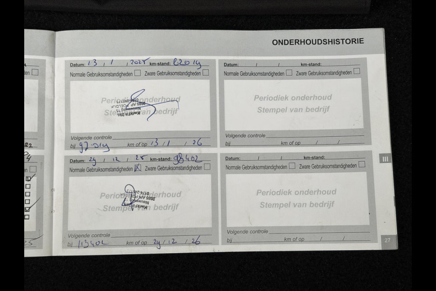 Citroën C3 1.2 PureTech S&S Shine Automaat,Camera,Navi,Pdc,Rijstrooksensor,Recent beurt gehad,Clima,Cruise,Lm velgen,110pk,N.A.P,Apk tot 02-2027