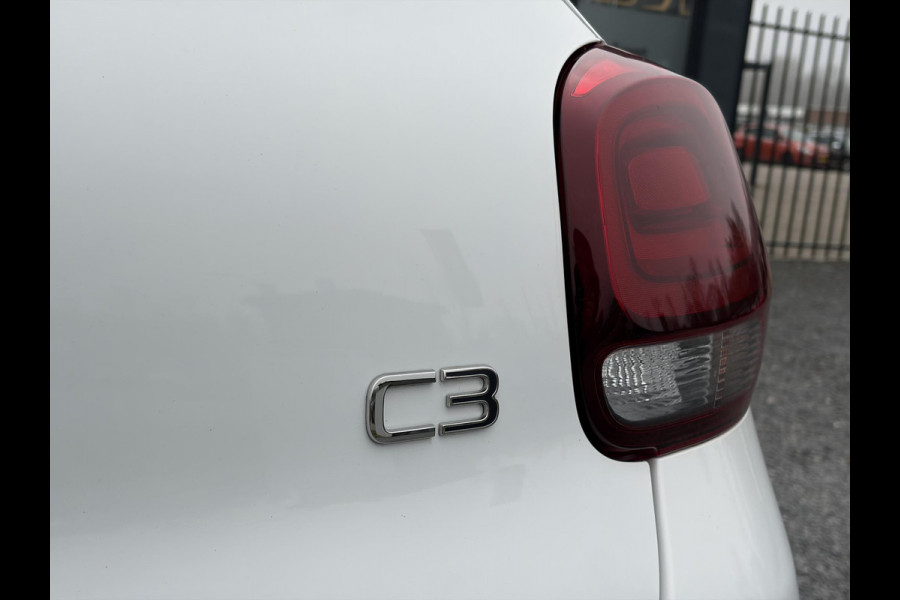 Citroën C3 1.2 PureTech S&S Shine Automaat,Camera,Navi,Pdc,Rijstrooksensor,Recent beurt gehad,Clima,Cruise,Lm velgen,110pk,N.A.P,Apk tot 02-2027