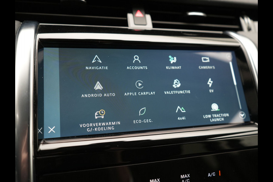 Land Rover Discovery Sport P300e HSE PHEV 309pk Dealer O.H | Trekhaak Afn. | 360 Camera | Lederen Sportstoelen Memory & Verwarmd | Verwarmd Stuur | Apple Carplay | Cruise Control | 20"L.M | Navigatie | Virtual | DAB | Plug In Hybrid |