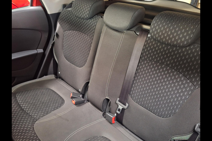 Renault Captur 0.9 TCe Intens | Full LED | Trekhaak | Camera | Navi | CC | All Season |