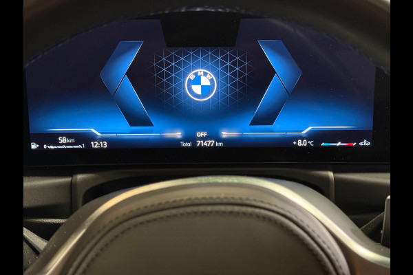 BMW 3 Serie 318i M-Sport | Pano | Stoel/Stuur verwarming | Carplay | HUD |Sfeerverlichting |