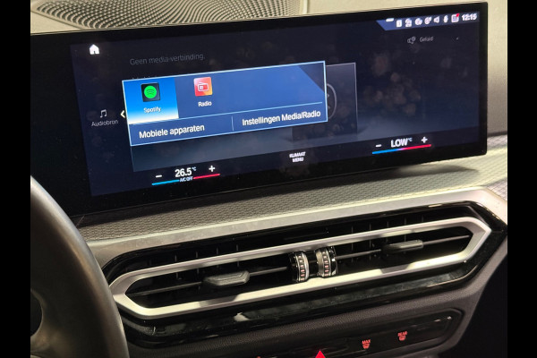 BMW 3 Serie 318i M-Sport | Pano | Stoel/Stuur verwarming | Carplay | HUD |Sfeerverlichting |