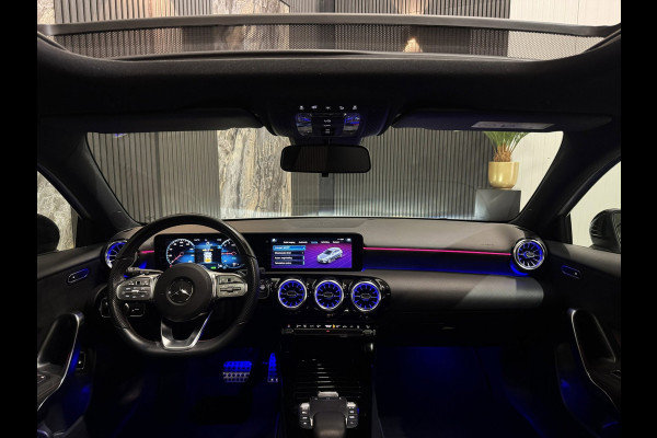 Mercedes-Benz A-Klasse 250e AMG |PANO|SFEER|CAMERA|BOMVOL