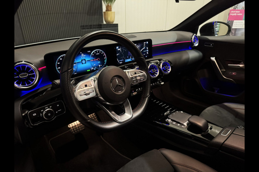 Mercedes-Benz A-Klasse 250e AMG |PANO|SFEER|CAMERA|BOMVOL