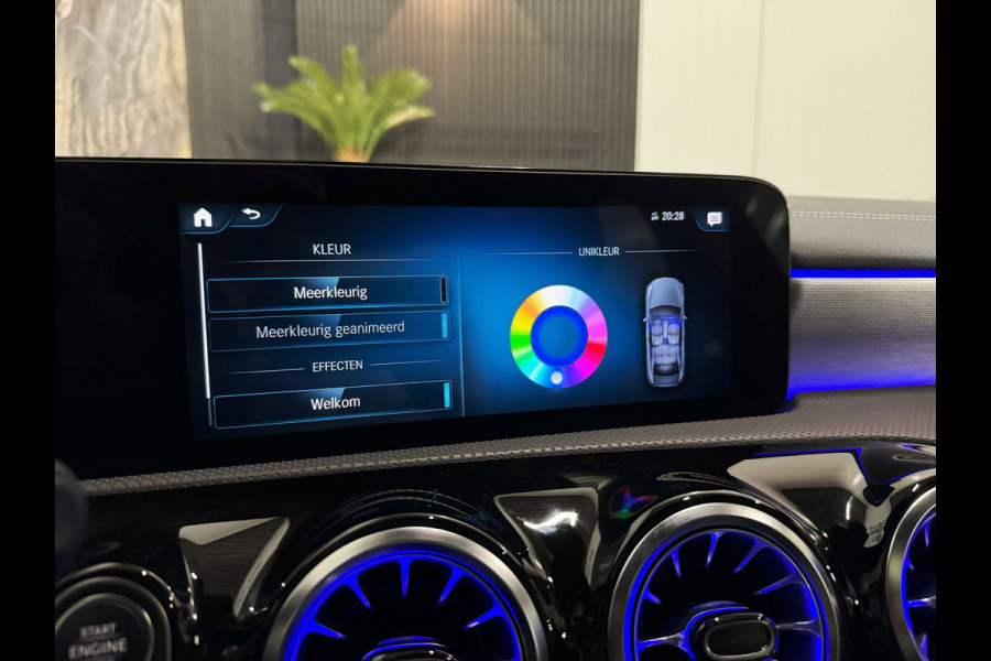 Mercedes-Benz A-Klasse 250e AMG |PANO|SFEER|CAMERA|BOMVOL