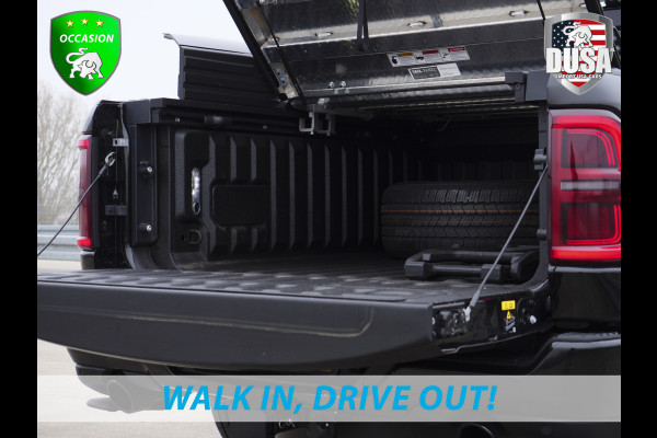 Dodge Ram | 1500 | Limited | 3.0L Twin-Turbo I6 | High Output | Xpell | Tint | Diamond Cover | Red Accent Nieuw Binnen!