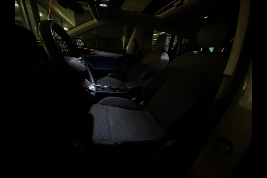 Seat Leon 1.5 eTSI FR Launch Pano|Keyless|Sfeer|Dodehoek|VOL