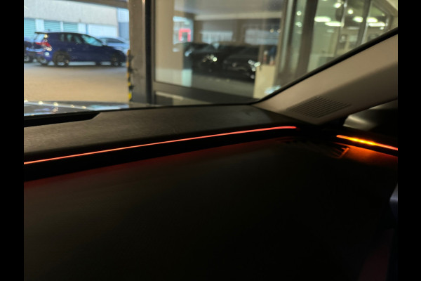 Seat Leon 1.5 eTSI FR Launch Pano|Keyless|Sfeer|Dodehoek|VOL