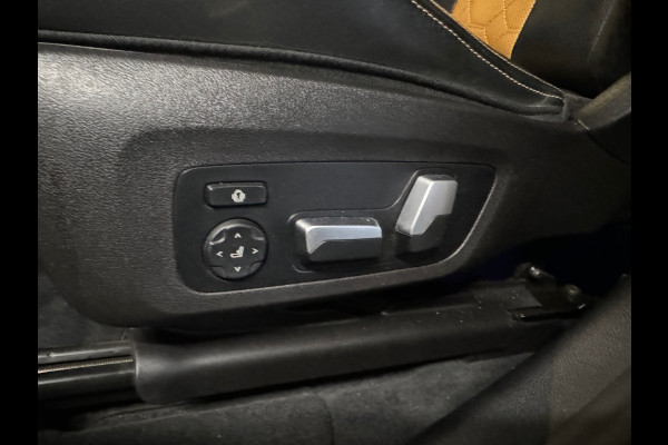 BMW X3 M Competition Pano|Carbon|HuD|H/K|Kuip|Keyless|Sfeer