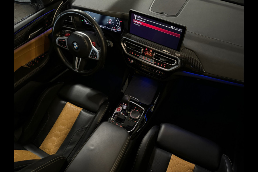 BMW X3 M Competition Pano|Carbon|HuD|H/K|Kuip|Keyless|Sfeer