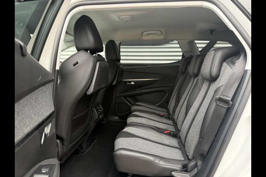 Peugeot 5008 1.2 PureTech Allure 1e Eigenaar|Navi|Clima|Trekhaakl|D-riem v.v in 2021|PDC V+A|Cruise|7-zits|APK tot 02-2027