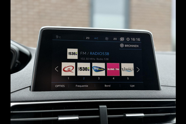 Peugeot 5008 1.2 PureTech Allure 1e Eigenaar|Navi|Clima|Trekhaakl|D-riem v.v in 2021|PDC V+A|Cruise|7-zits|APK tot 02-2027