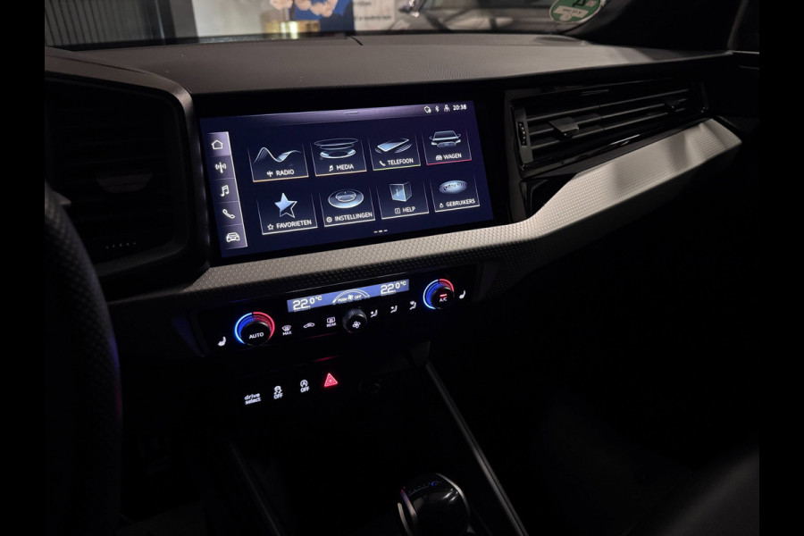 Audi A1 SPORTBACK 40 TFSI 3X S-LINE | LED | 207 PK | VIRTUAL | CLIMA