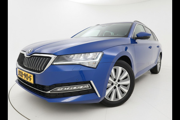 Škoda Superb Combi iV 218PK DSG HYBRID BUSINESS CAMERA/NAVI/STUURVERW.
