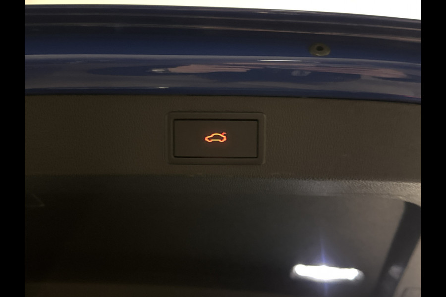 Škoda Superb Combi iV 218PK DSG HYBRID BUSINESS CAMERA/NAVI/STUURVERW.