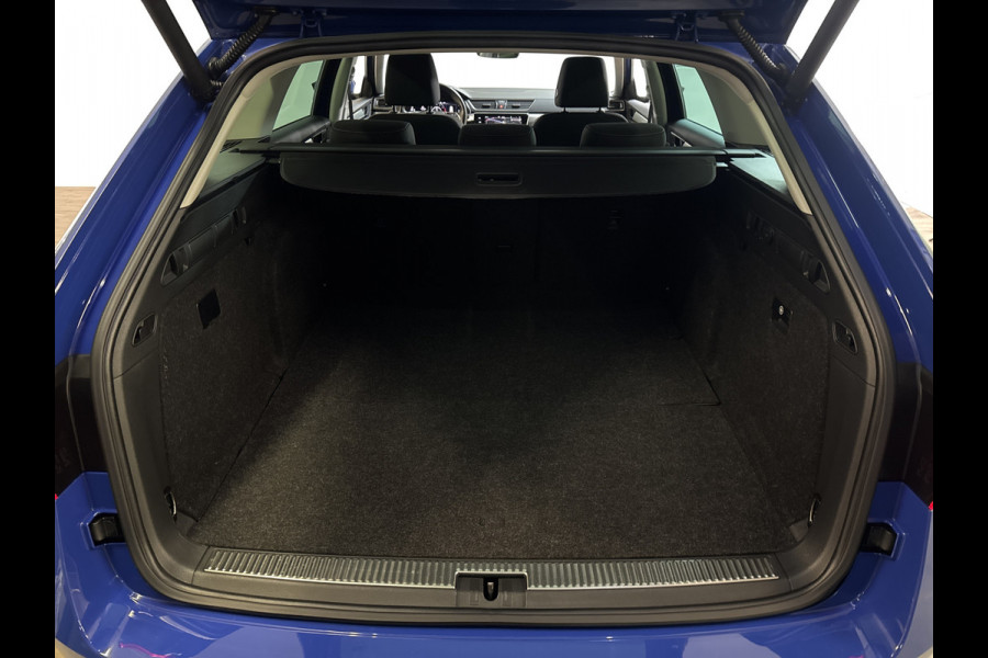 Škoda Superb Combi iV 218PK DSG HYBRID BUSINESS CAMERA/NAVI/STUURVERW.