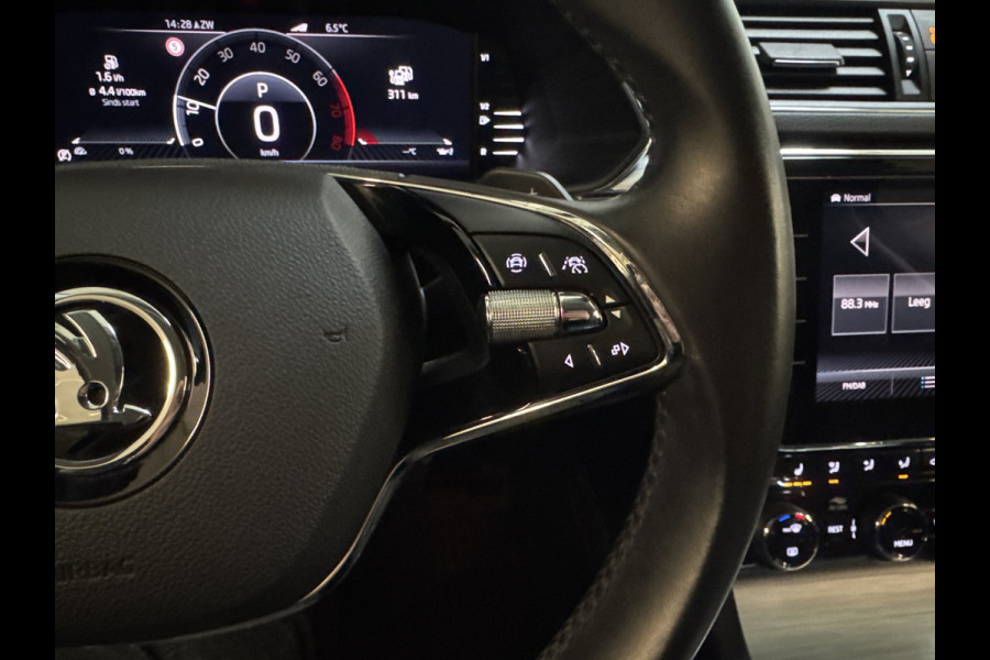 Škoda Superb Combi iV 218PK DSG HYBRID BUSINESS CAMERA/NAVI/STUURVERW.