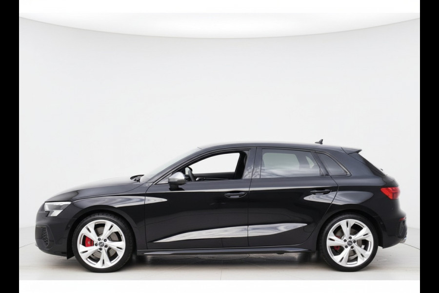 Audi A3 Sportback 2.0 TFSI S3 QUATTRO 310PK S-TRONIC S3-SPORT CAMERA/LEDER/CARPLAY