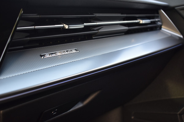 Audi A3 Sportback 2.0 TFSI S3 QUATTRO 310PK S-TRONIC S3-SPORT CAMERA/LEDER/CARPLAY