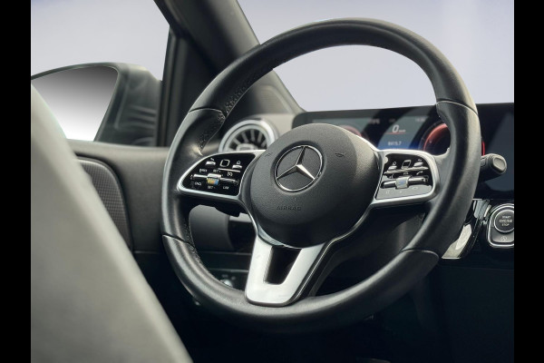 Mercedes-Benz B-Klasse 180 AUTOMAAT Bus Solution Luxury, camera, sfeerverlichting stoelverwarming, 1 e eigenaar, NL auto met nap