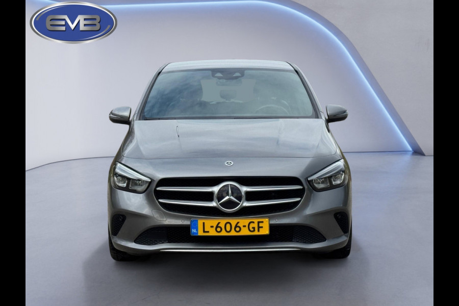 Mercedes-Benz B-Klasse 180 AUTOMAAT Bus Solution Luxury, camera, sfeerverlichting stoelverwarming, 1 e eigenaar, NL auto met nap