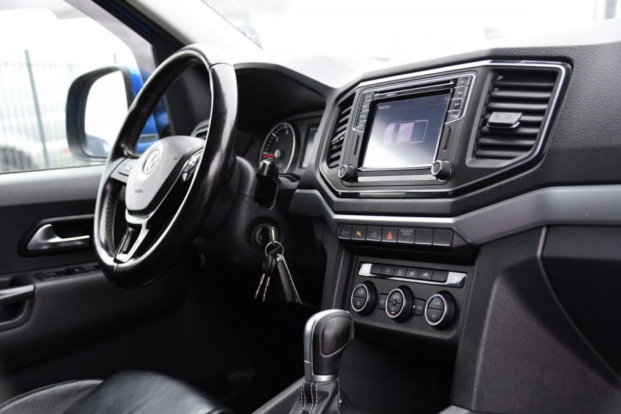 Volkswagen Amarok 3.0 V6 TDI 4Motion DC Highline Camera, Cruise, Carplay, Stoelverwarming, Leder, LED, 4x4, Automaat, 225pk, 3300kg Trekhaak, Uniek!