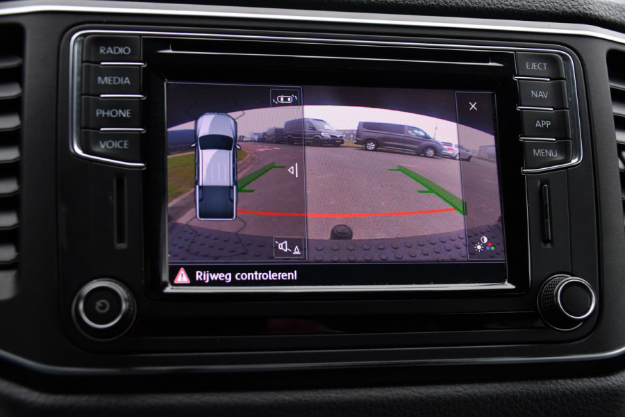 Volkswagen Amarok 3.0 V6 TDI 4Motion DC Highline Camera, Cruise, Carplay, Stoelverwarming, Leder, LED, 4x4, Automaat, 225pk, 3300kg Trekhaak, Uniek!