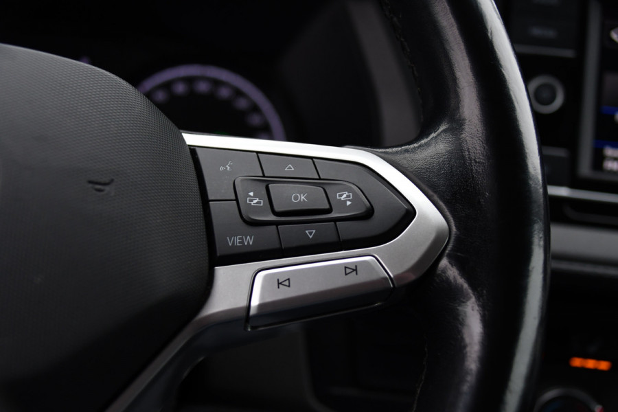 Volkswagen Transporter 2.0 TDI L2H1 30 Highline Adaptieve Cruise, Camera, Carplay, Stoelverwarming, Automaat, Sensoren, Standkachel, 2 x Schuifdeur, LED, Uniek!