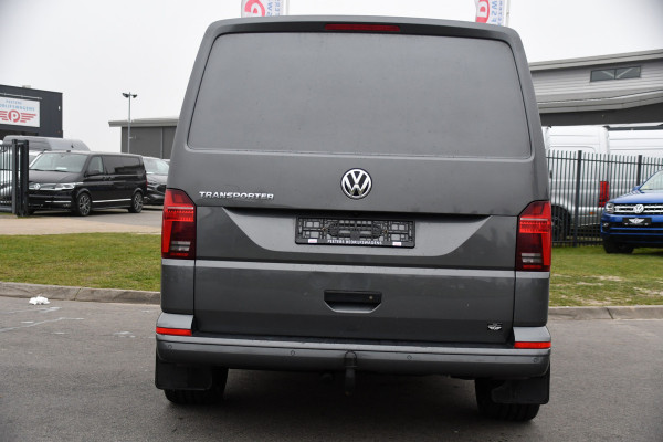 Volkswagen Transporter 2.0 TDI L2H1 30 Highline Adaptieve Cruise, Camera, Carplay, Stoelverwarming, Automaat, Sensoren, Standkachel, 2 x Schuifdeur, LED, Uniek!
